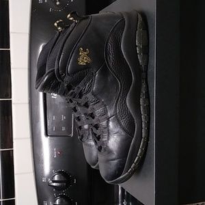 Air Jordan retro 10 (NYC) size 9.5 M/11 W (2016 release)